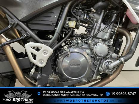 YAMAHA XT 660 R , Foto 3