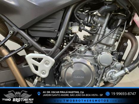 YAMAHA XT 660 R , Foto 3