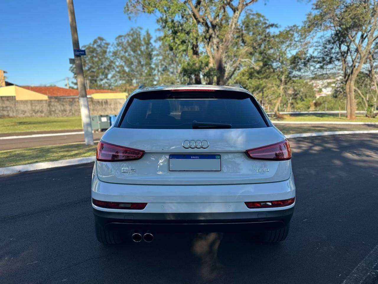 AUDI Q3 - Foto