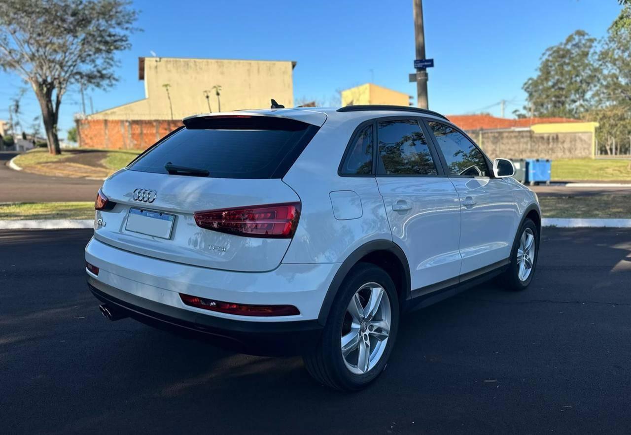 AUDI Q3 - Foto