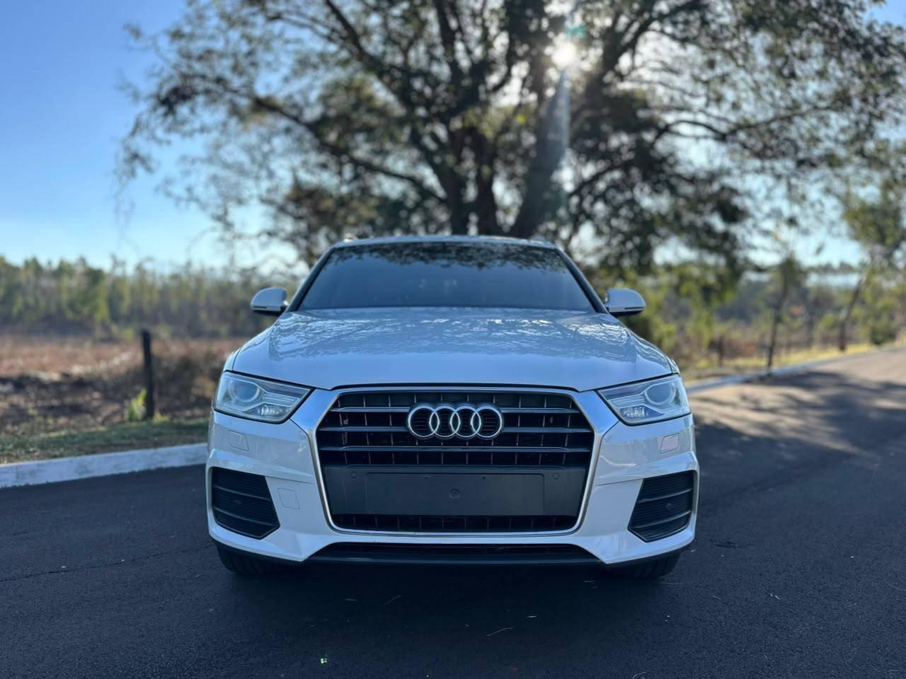 AUDI Q3 - Foto