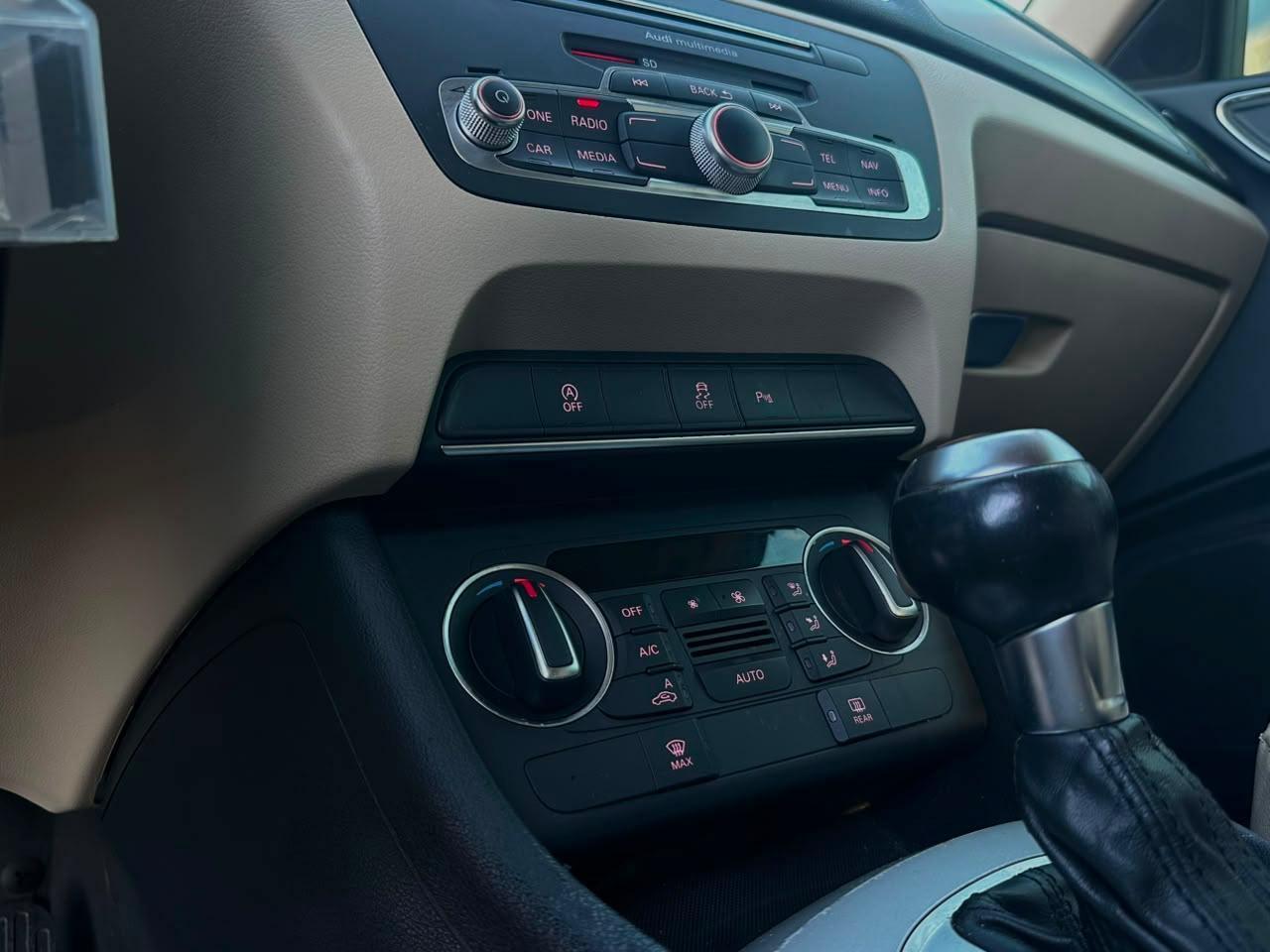 AUDI Q3 - Foto