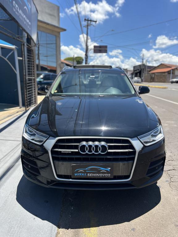 AUDI Q3 - Foto