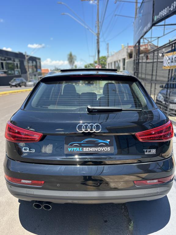 AUDI Q3 - Foto