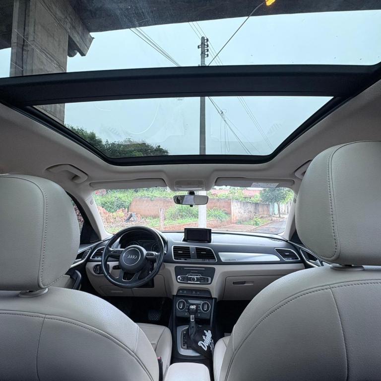 AUDI Q3 - Foto