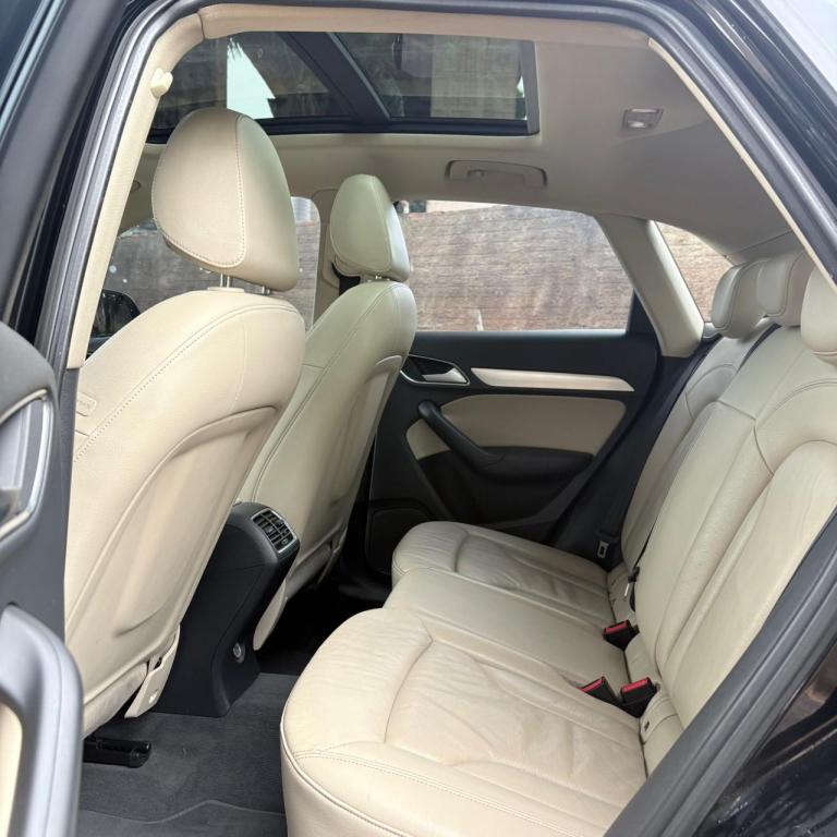 AUDI Q3 - Foto
