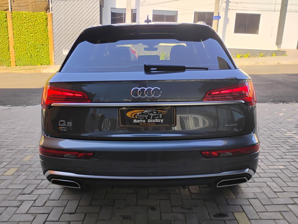 AUDI Q5 - Foto