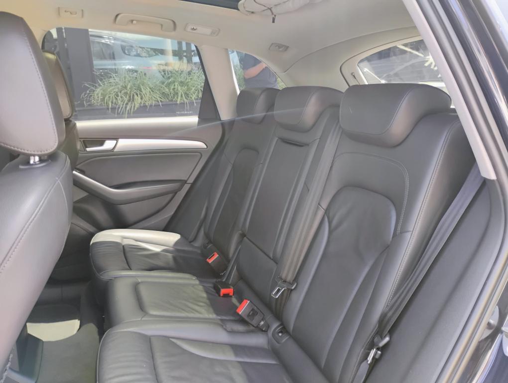 AUDI Q5 - Foto
