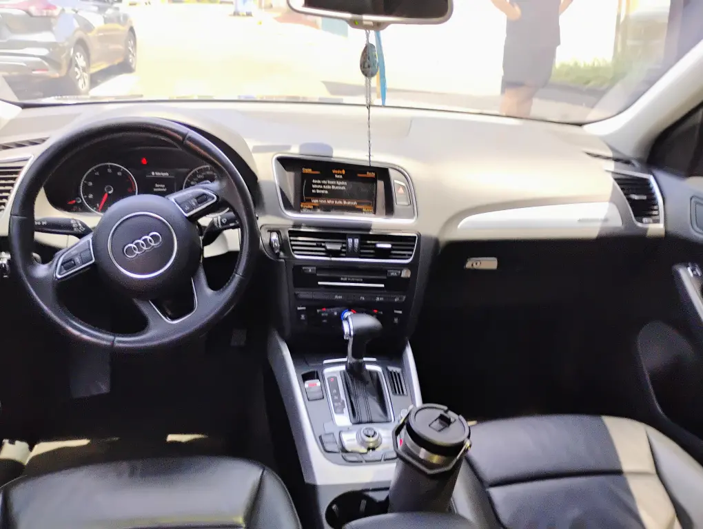 AUDI Q5 - Foto