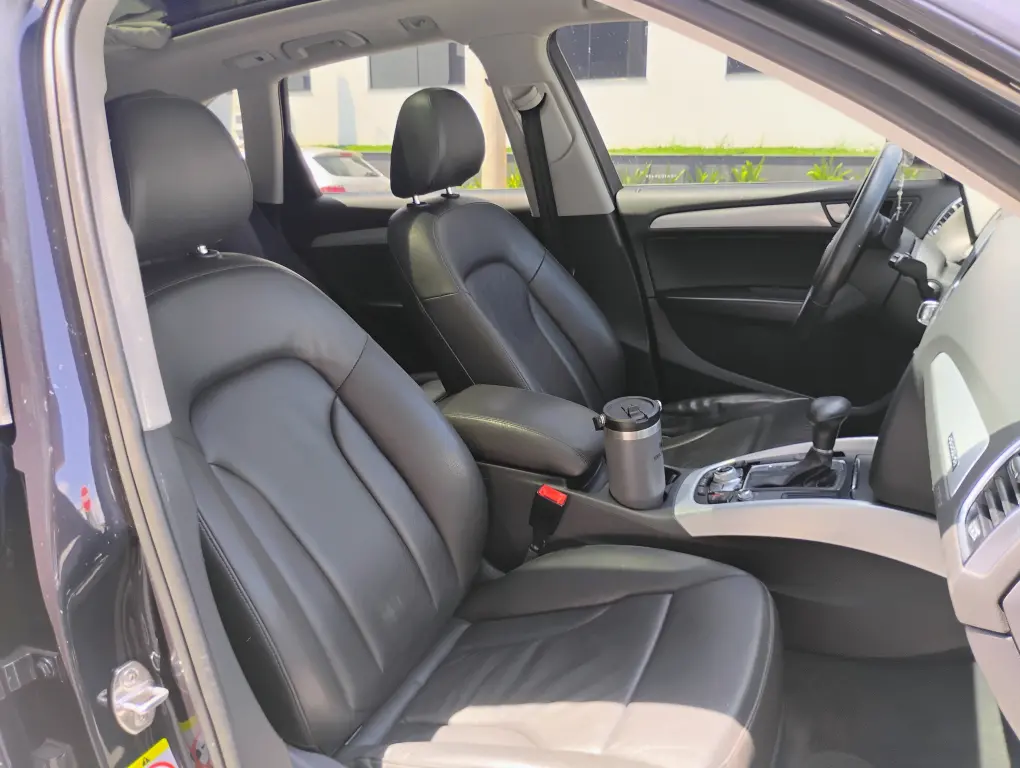 AUDI Q5 - Foto