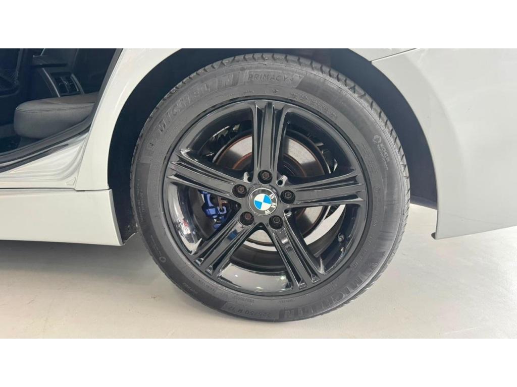 BMW 320I - Foto