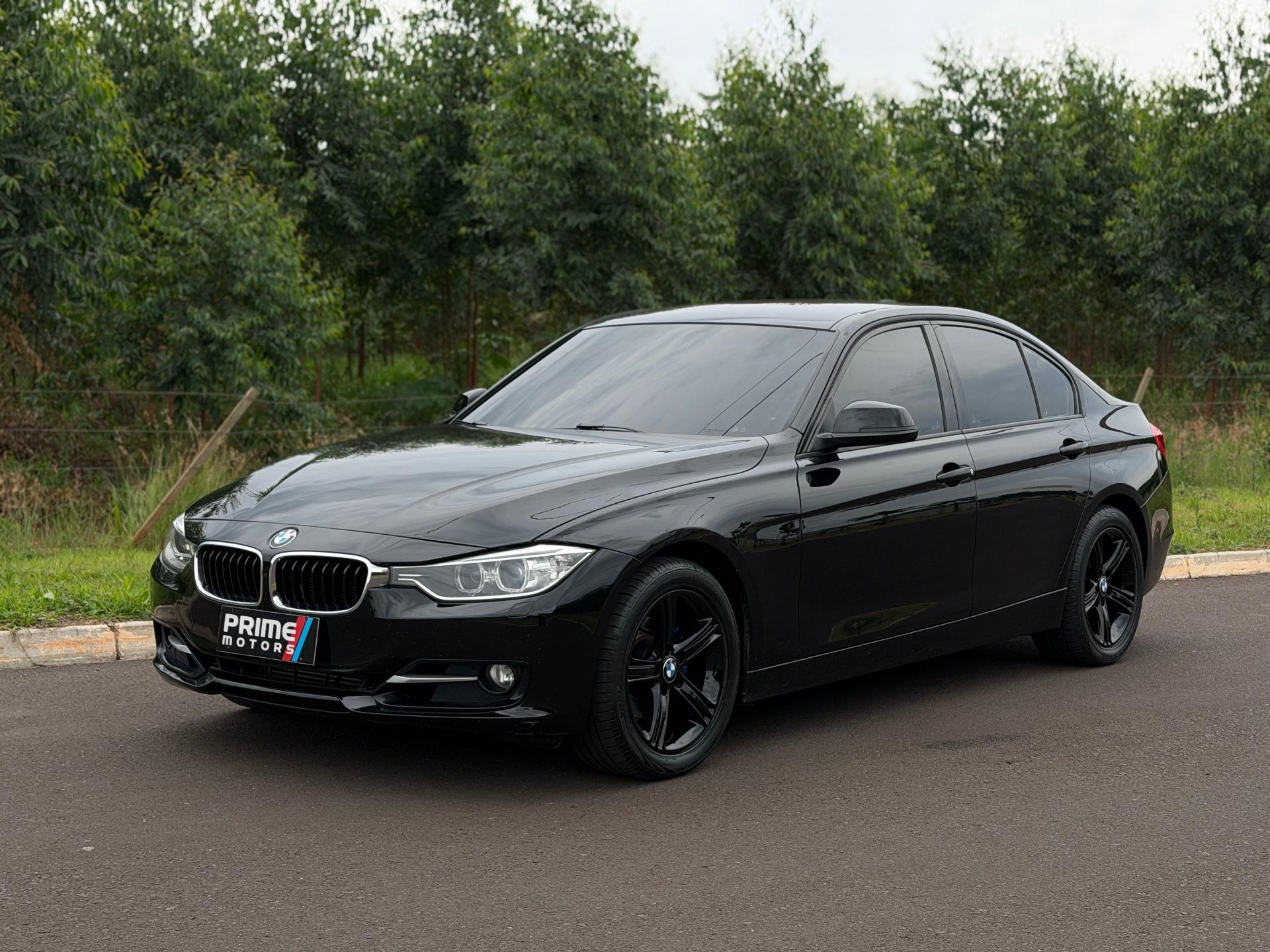 BMW 320I - Foto