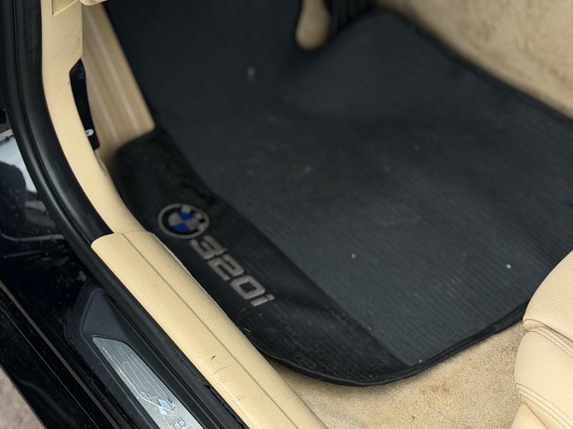 BMW 320I - Foto