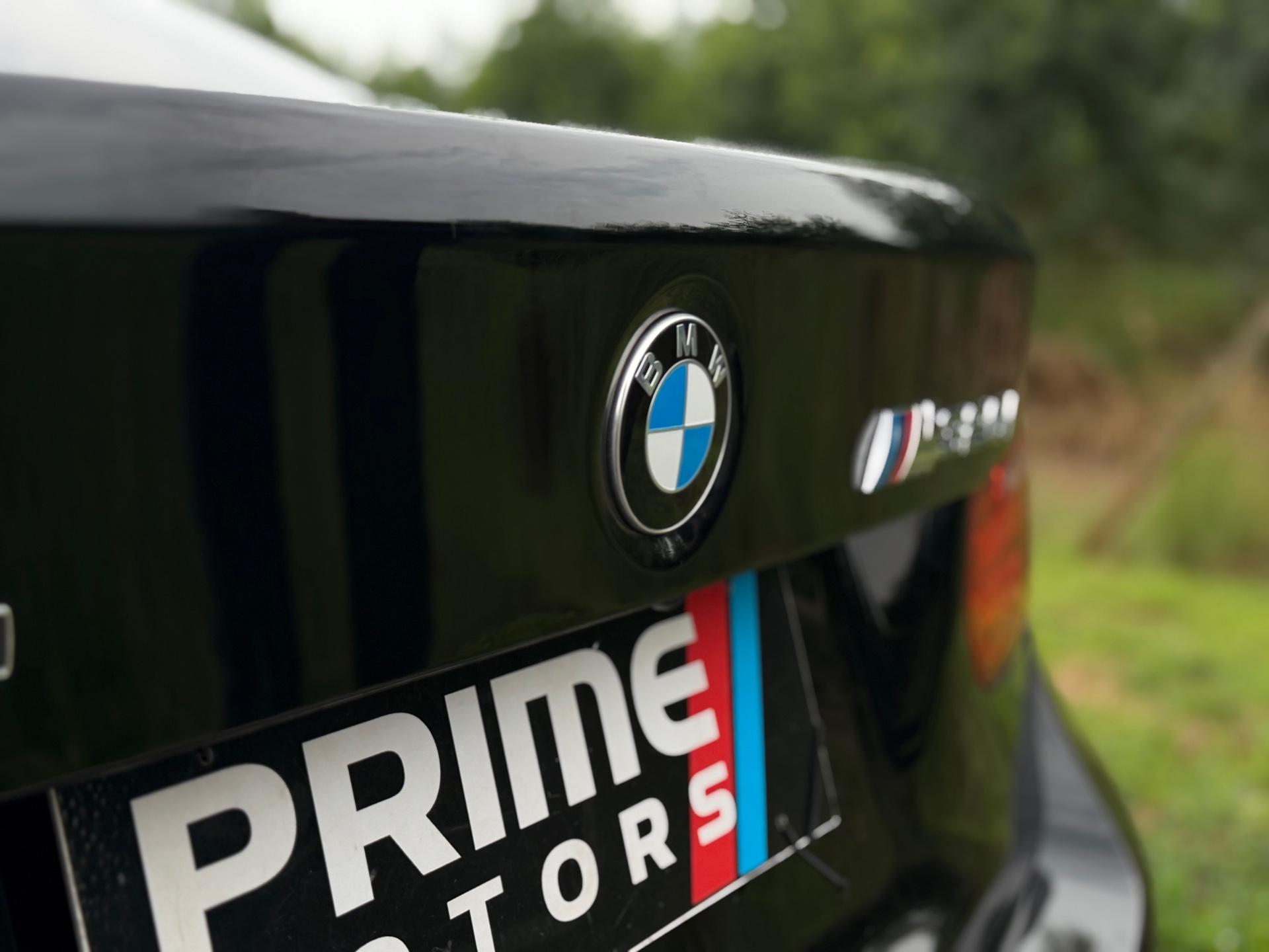 BMW 320I - Foto
