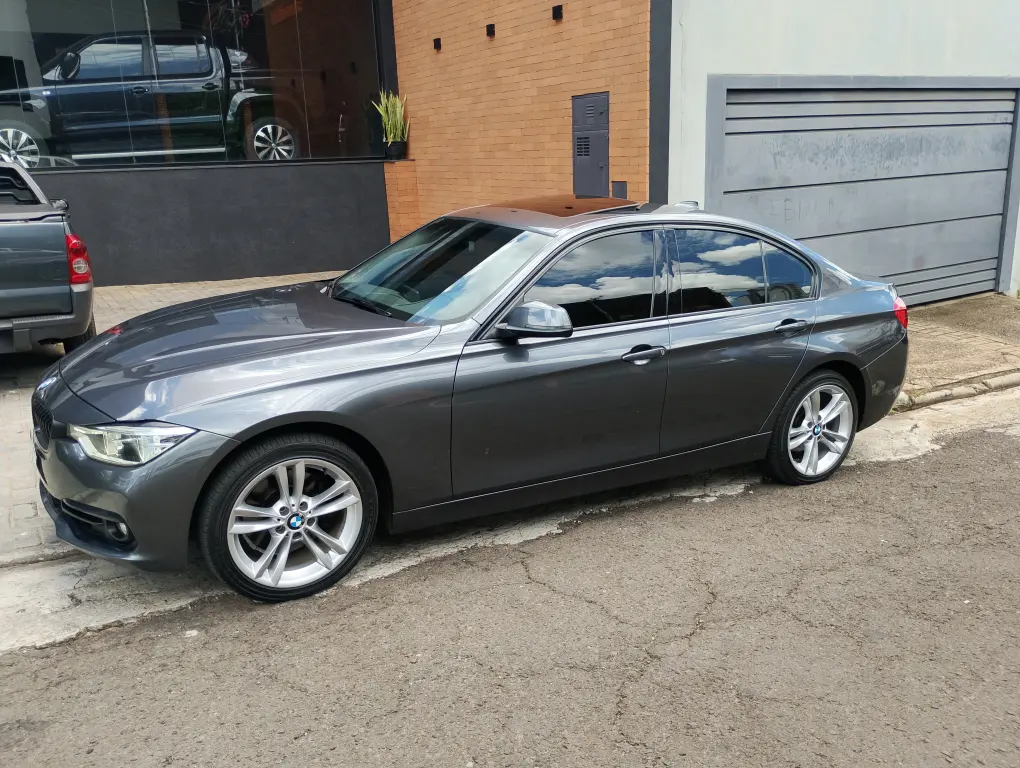 BMW 328I - Foto