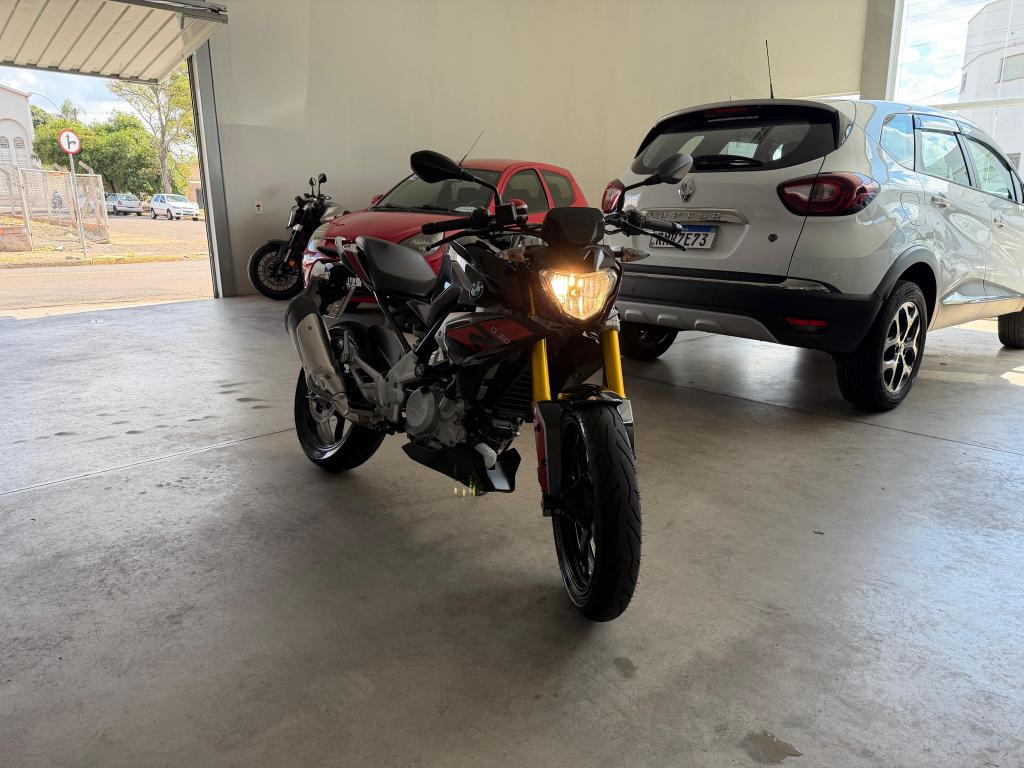BMW G 310 R