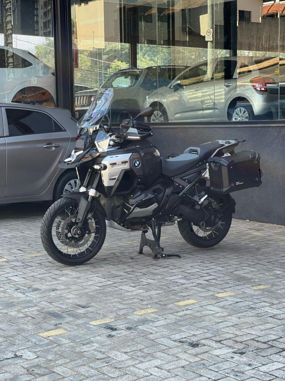 BMW R 1300 GS - Foto