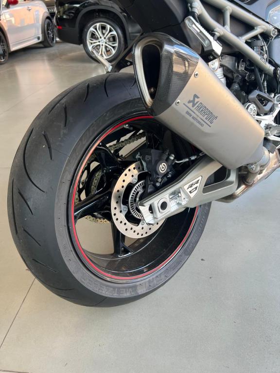 BMW S 1000 RR - Foto