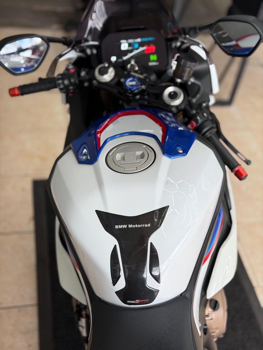 BMW S 1000 RR - Foto