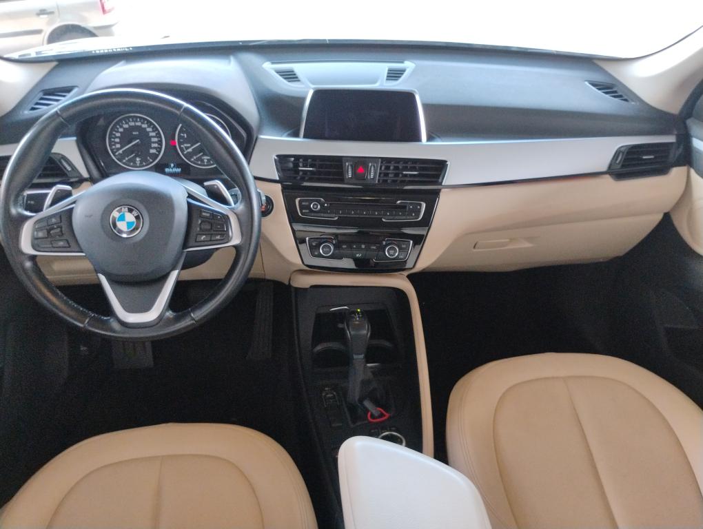 BMW X1 - Foto