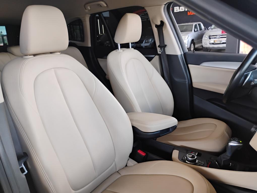 BMW X1 - Foto