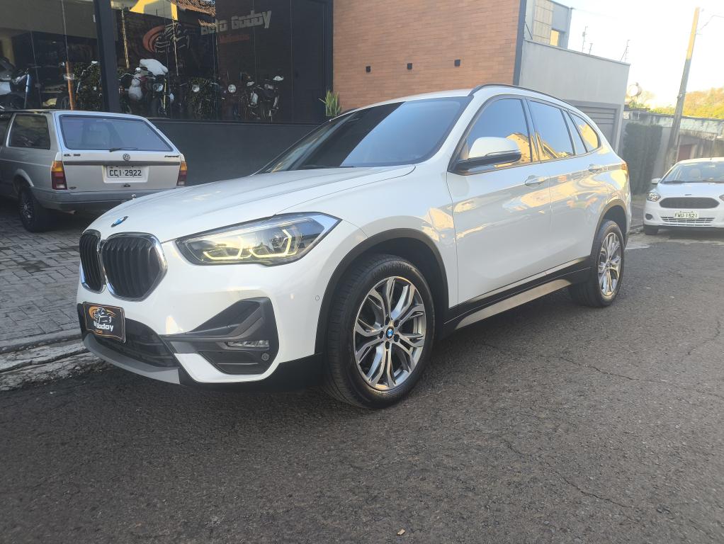 BMW X1 - Foto
