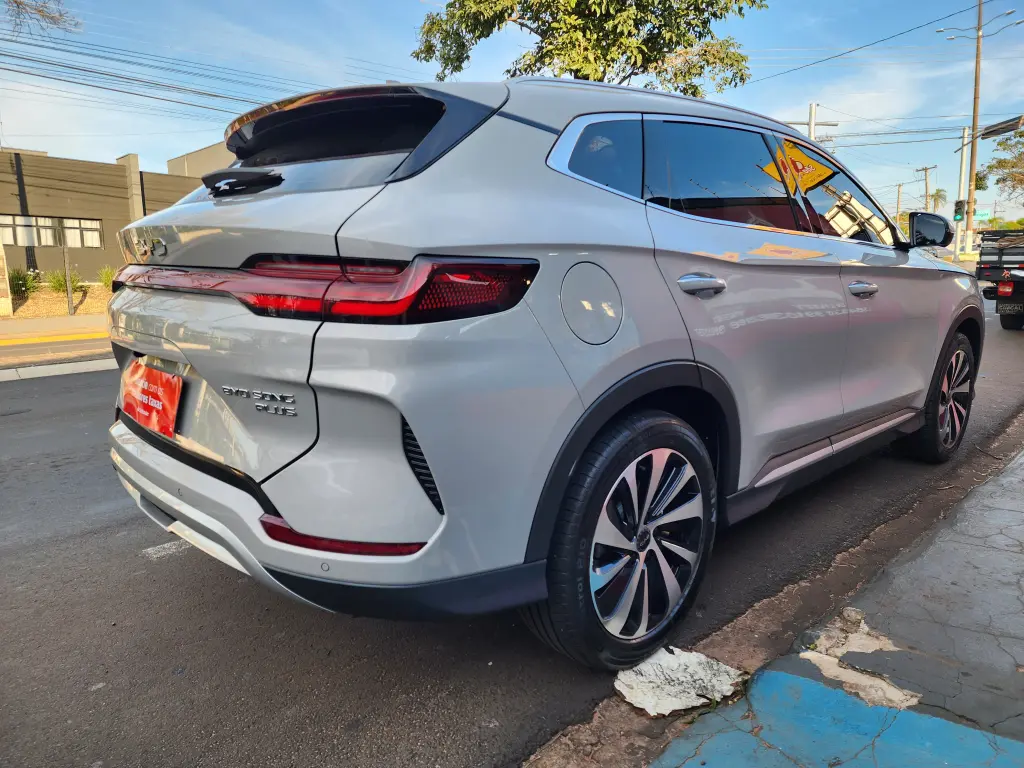BYD Song Plus - Foto