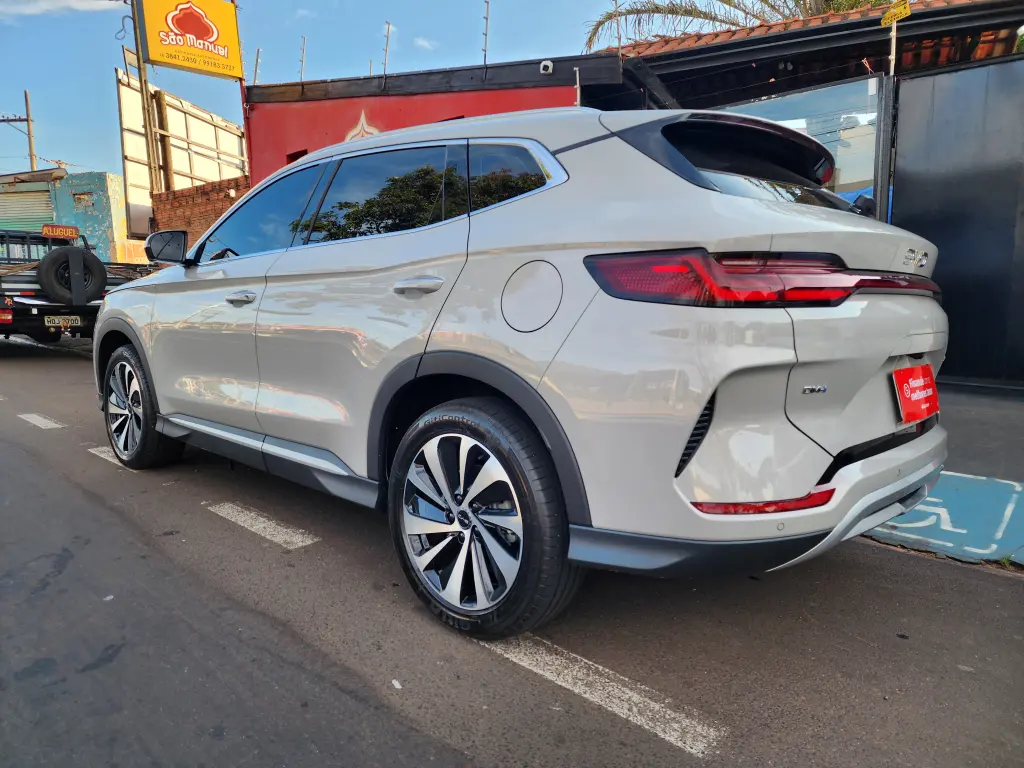 BYD Song Plus - Foto