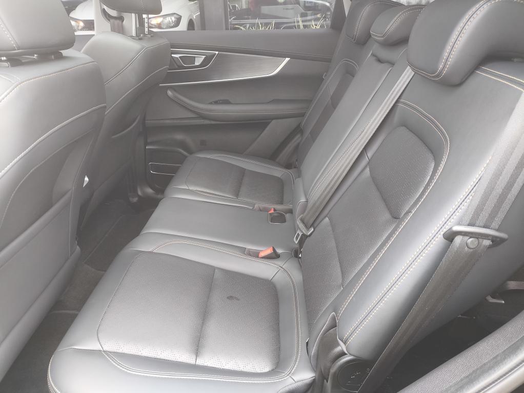 CHERY Tiggo 8 - Foto
