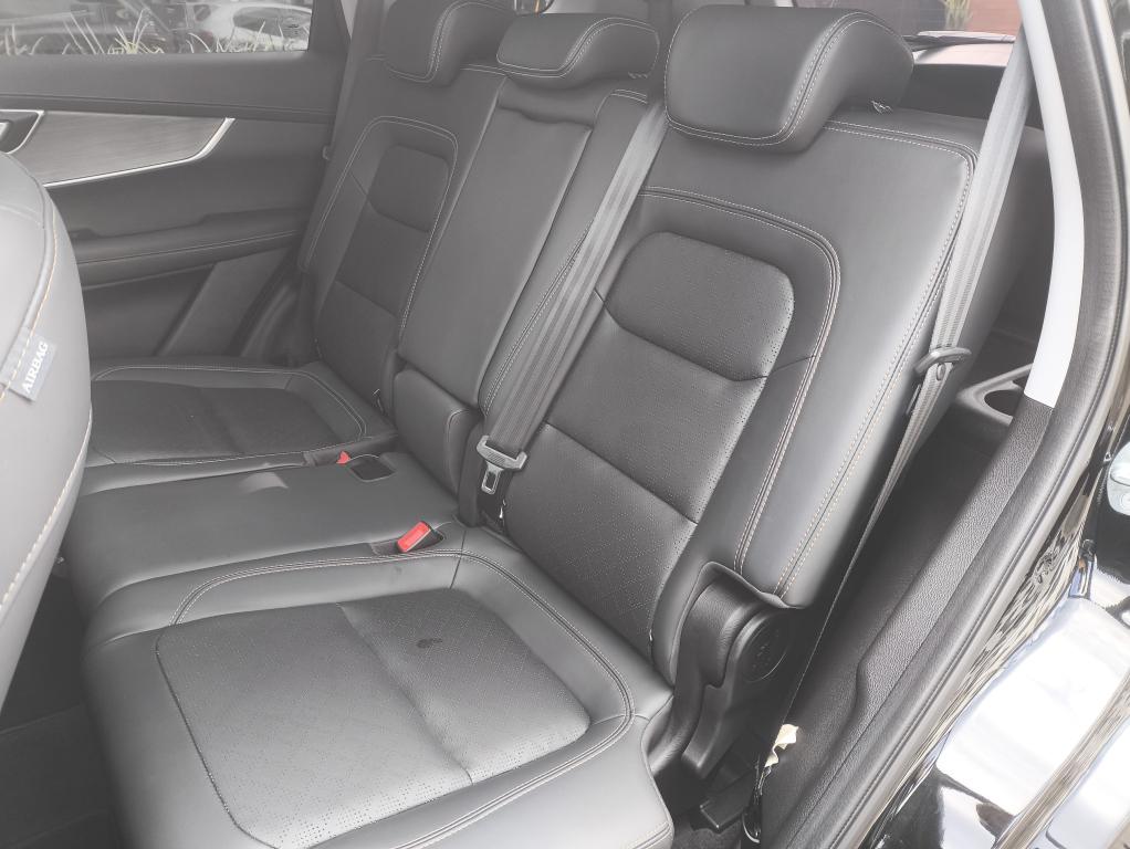CHERY Tiggo 8 - Foto