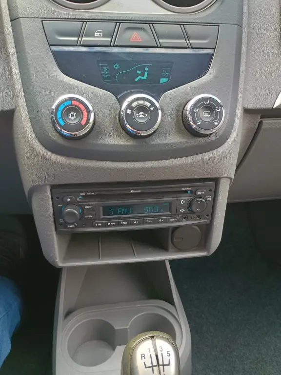 CHEVROLET Agile - Foto