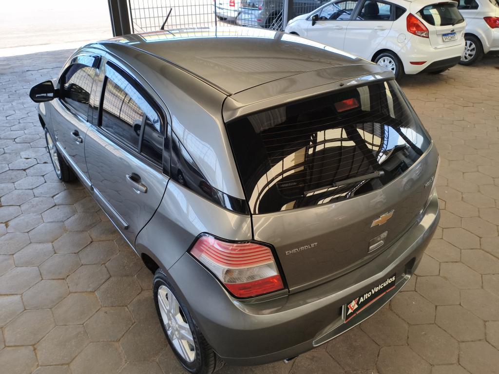 CHEVROLET Agile - Foto