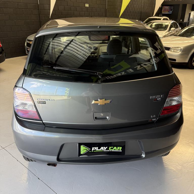 CHEVROLET Agile - Foto