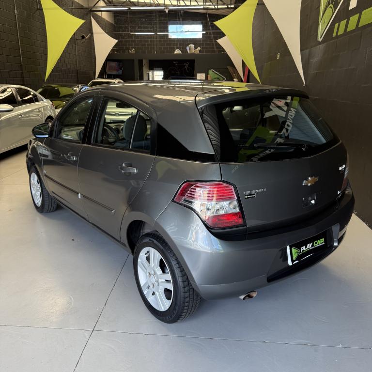 CHEVROLET Agile - Foto