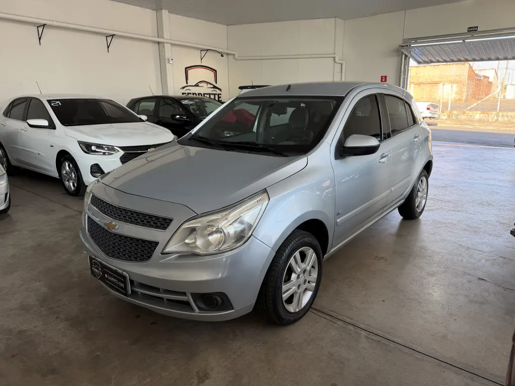 CHEVROLET Agile - Foto