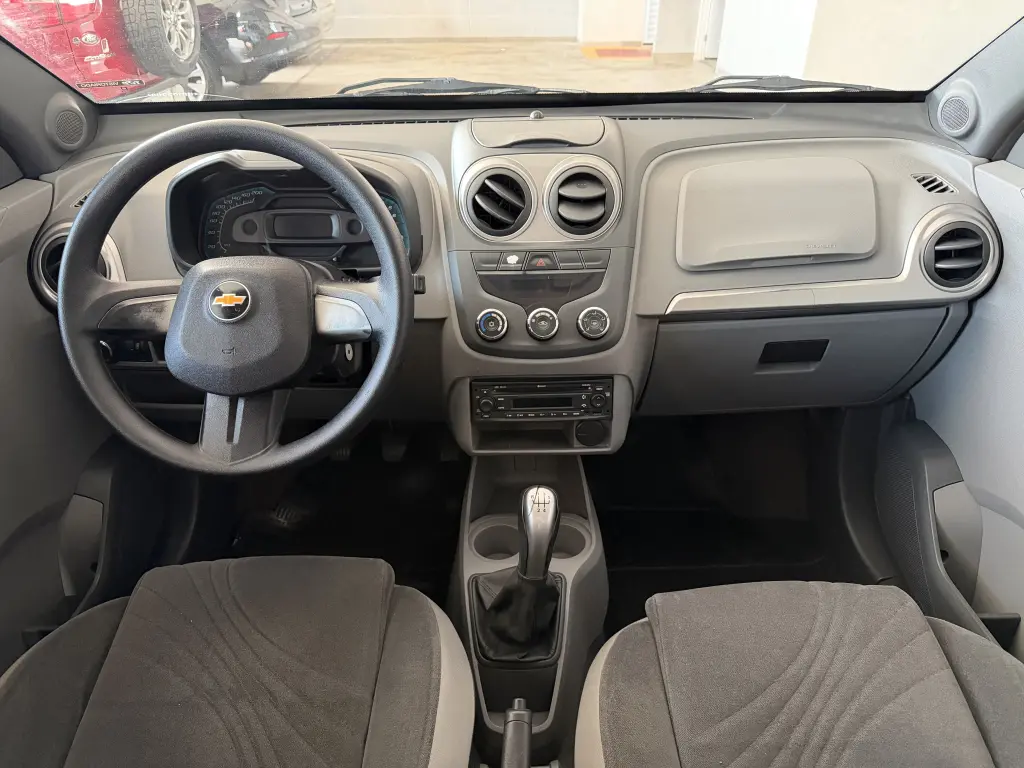 CHEVROLET Agile - Foto