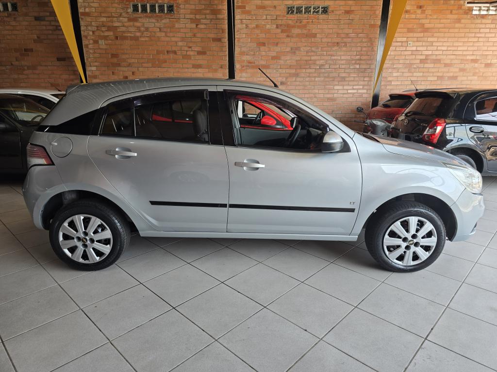 CHEVROLET Agile - Foto