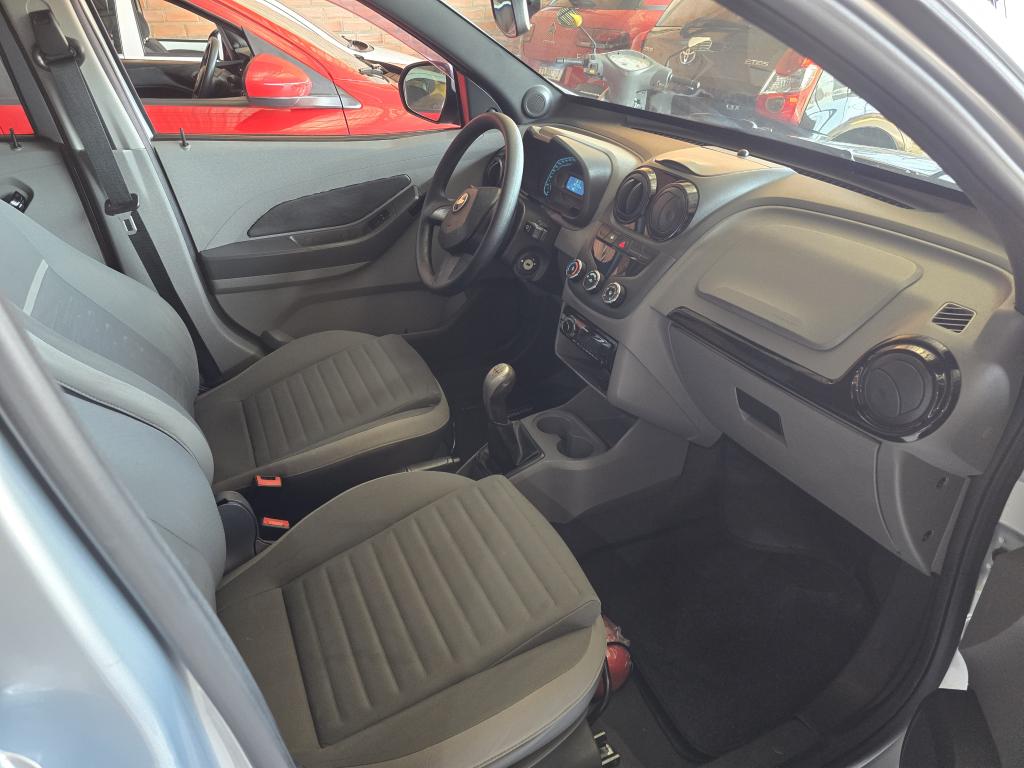 CHEVROLET Agile - Foto