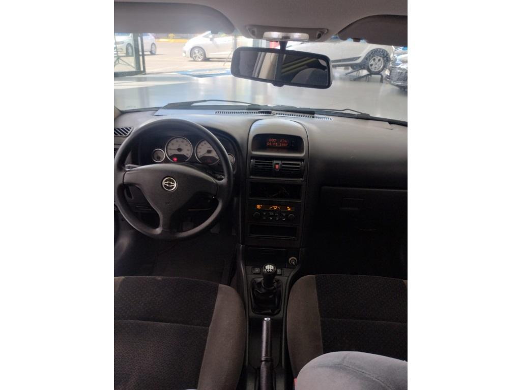 CHEVROLET Astra Hatch - Foto