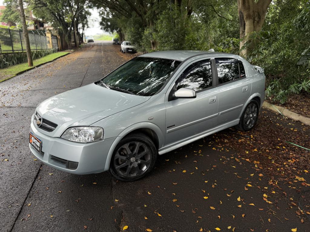 CHEVROLET Astra Hatch - Foto