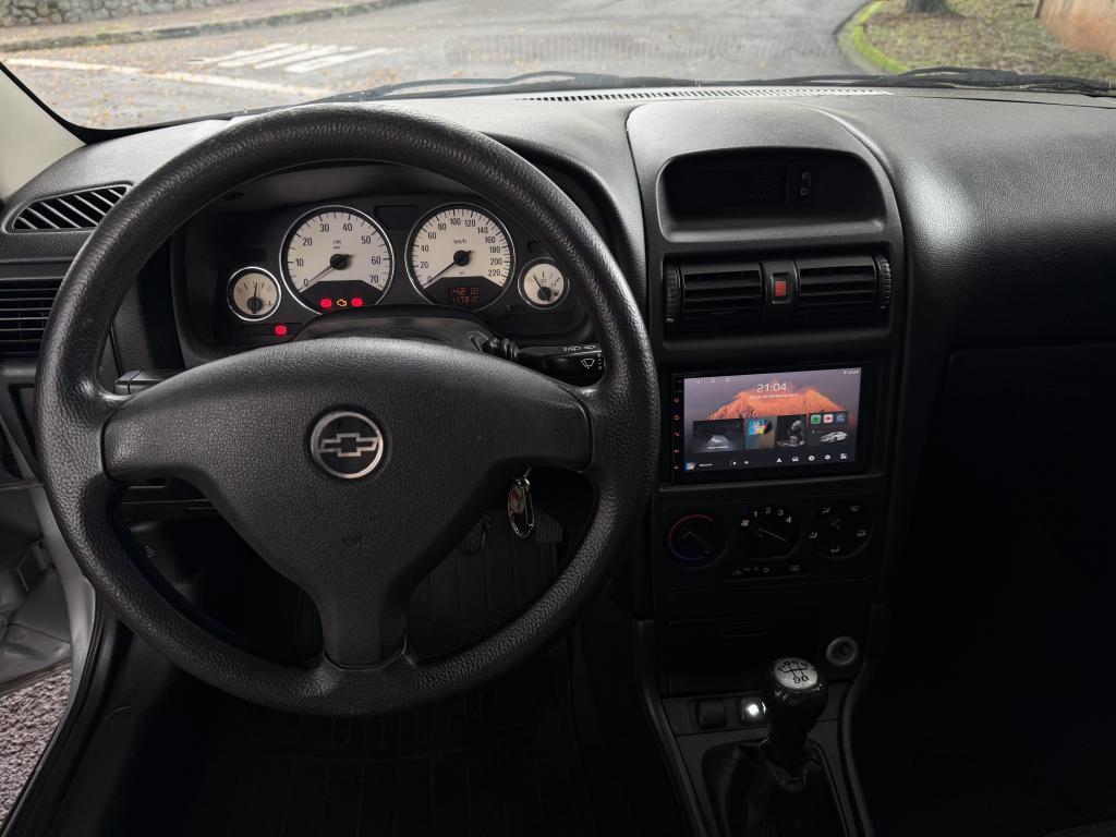CHEVROLET Astra Hatch - Foto