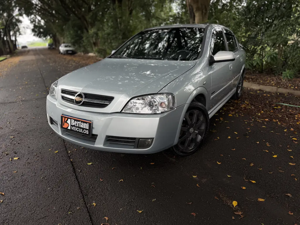 CHEVROLET Astra Hatch - Foto