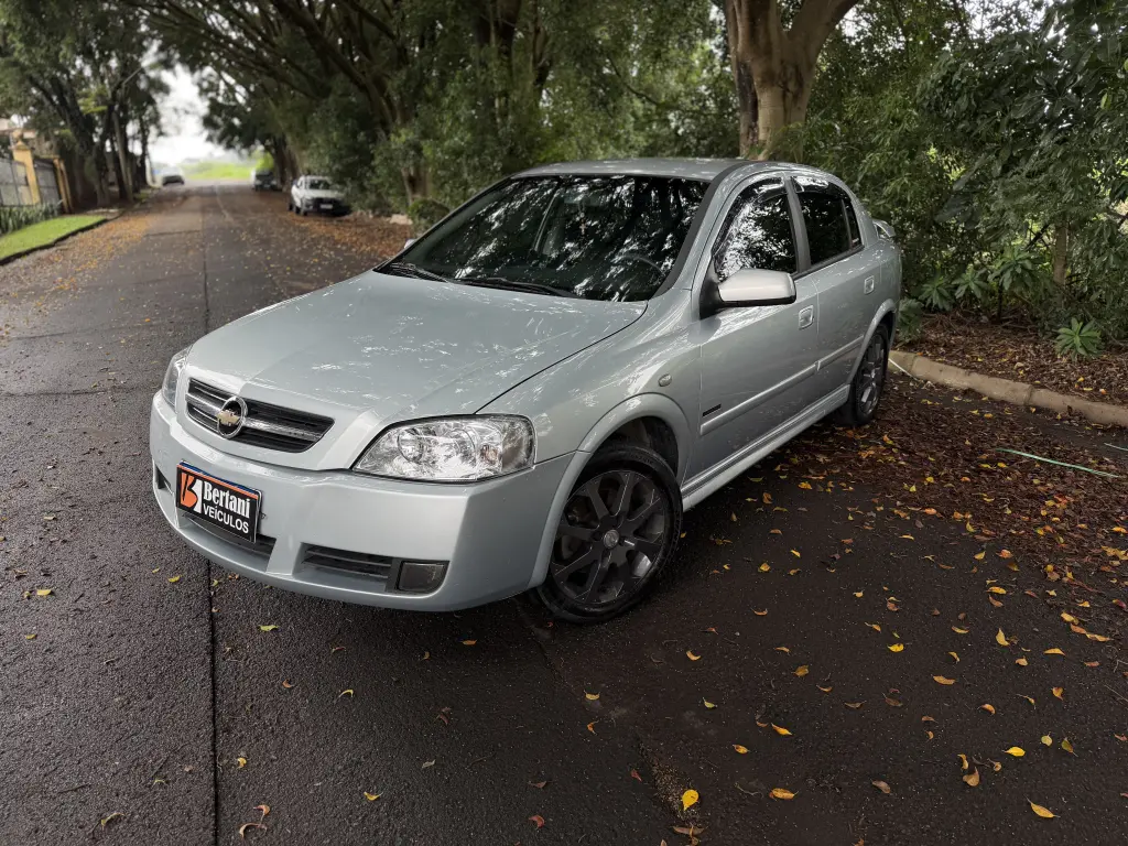 CHEVROLET Astra Hatch - Foto