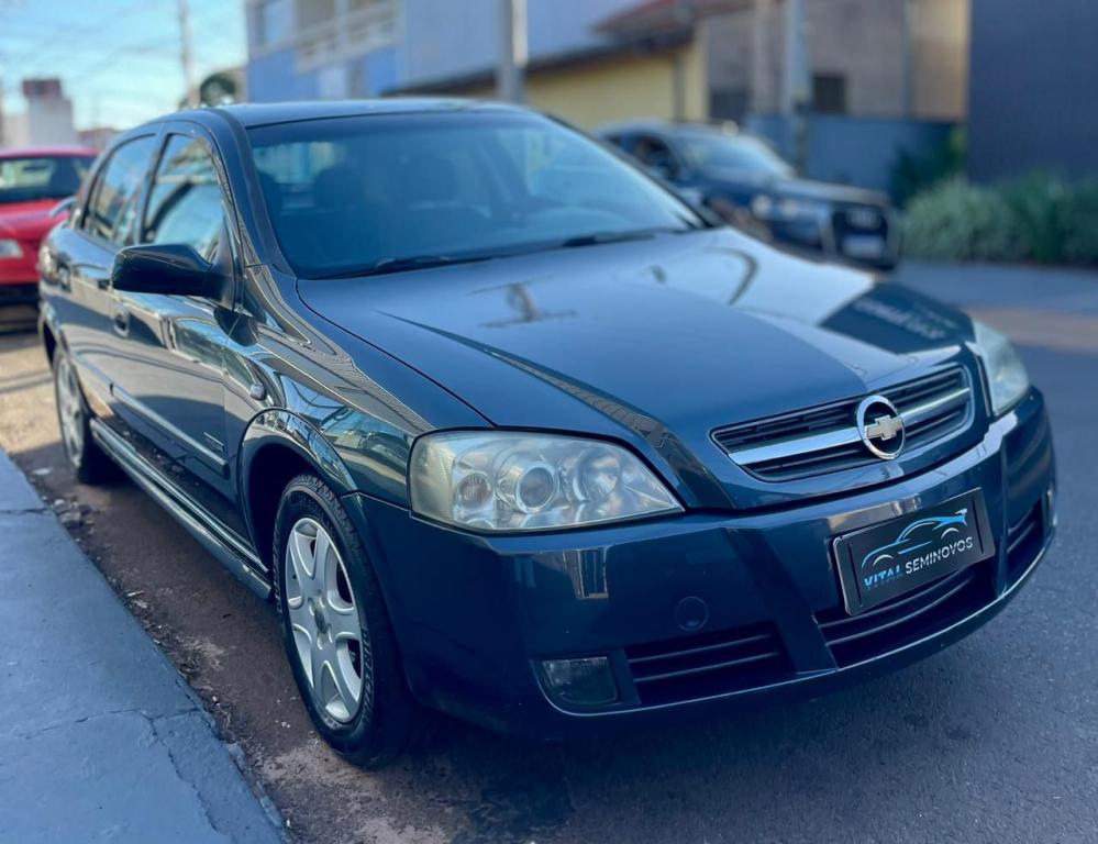 CHEVROLET Astra Hatch - Foto