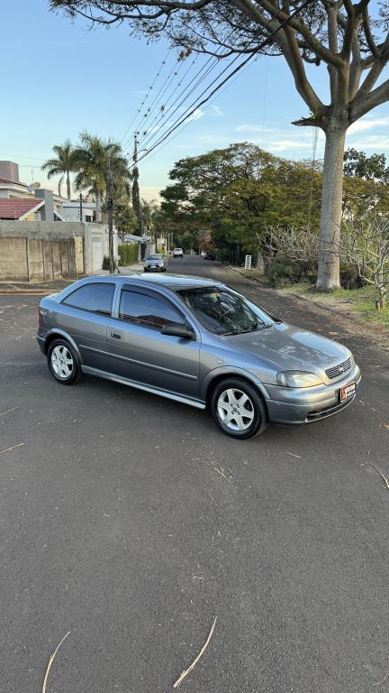 CHEVROLET Astra Hatch - Foto