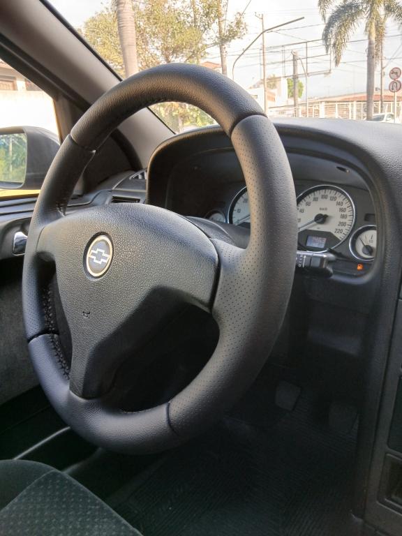 CHEVROLET Astra Hatch - Foto