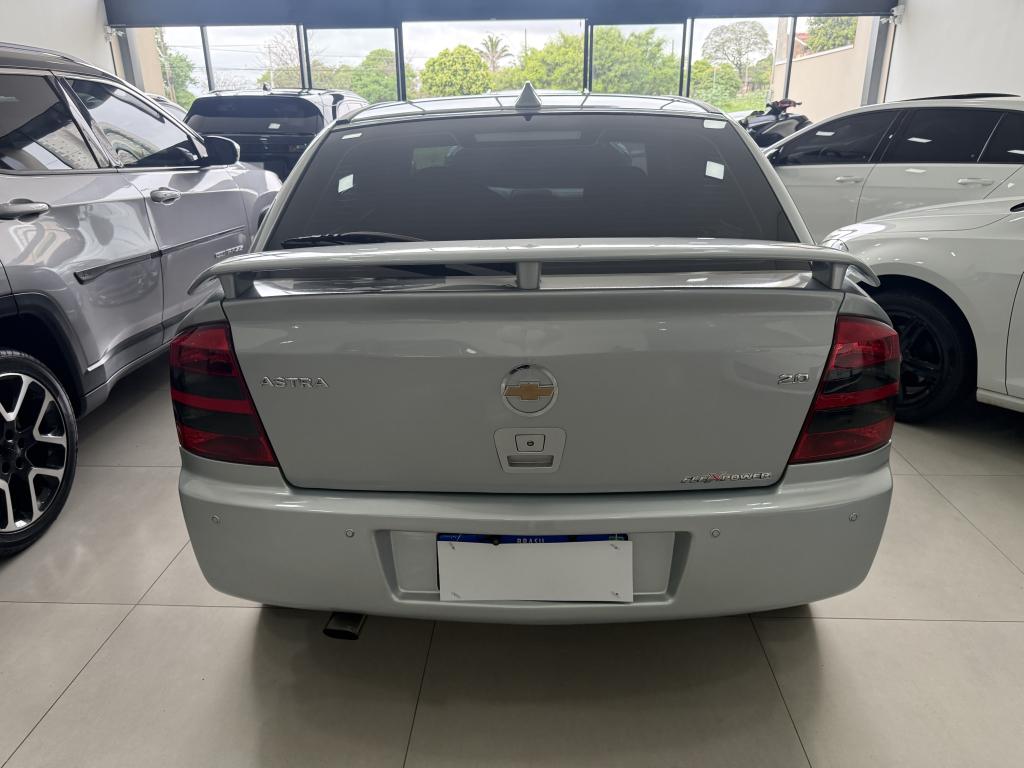 CHEVROLET Astra Hatch - Foto
