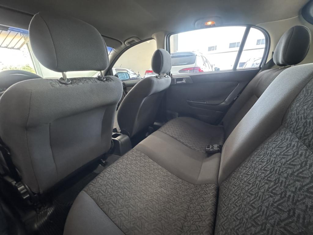 CHEVROLET Astra Hatch - Foto