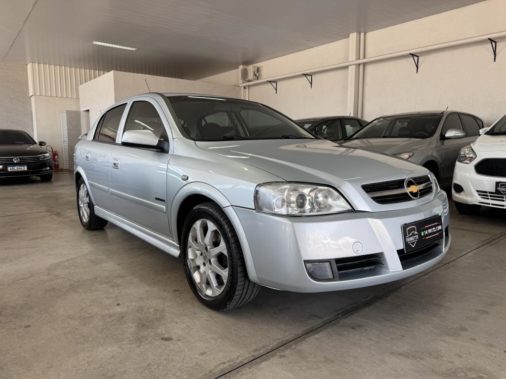 CHEVROLET Astra Hatch - Foto
