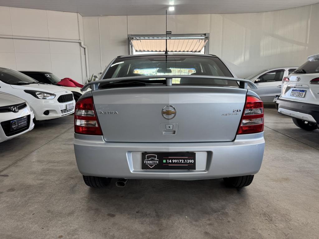 CHEVROLET Astra Hatch - Foto